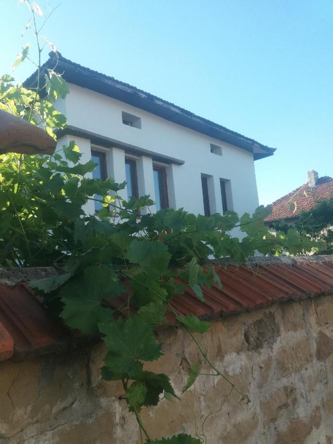 Събевата къща Hotel Sinio Burdo Екстериор снимка