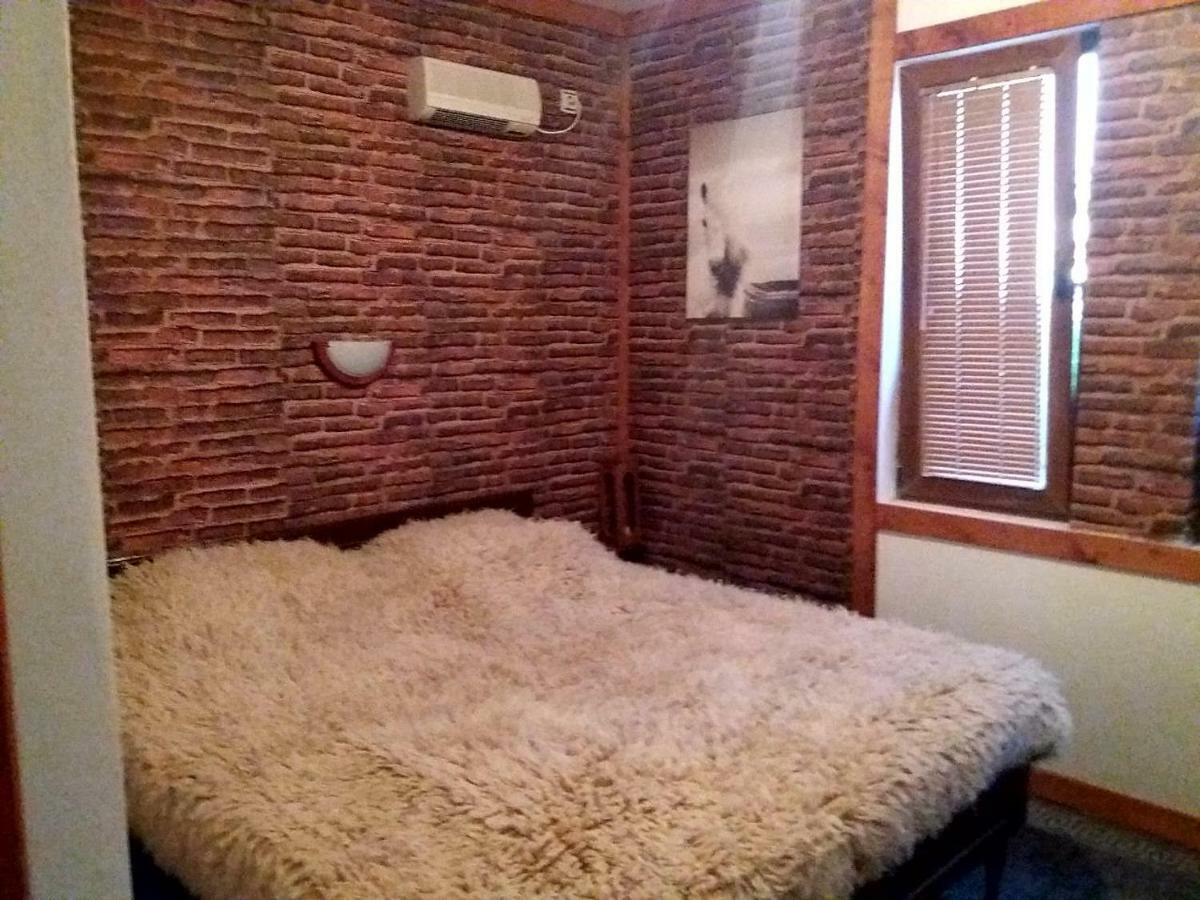 Събевата къща Hotel Sinio Burdo Екстериор снимка