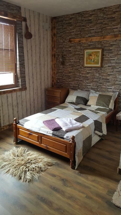 Събевата къща Hotel Sinio Burdo Екстериор снимка